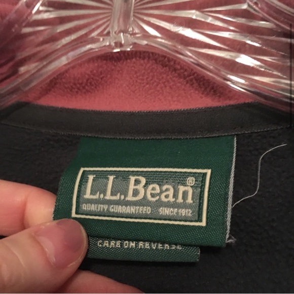 L.L bean zip up - Picture 4 of 7